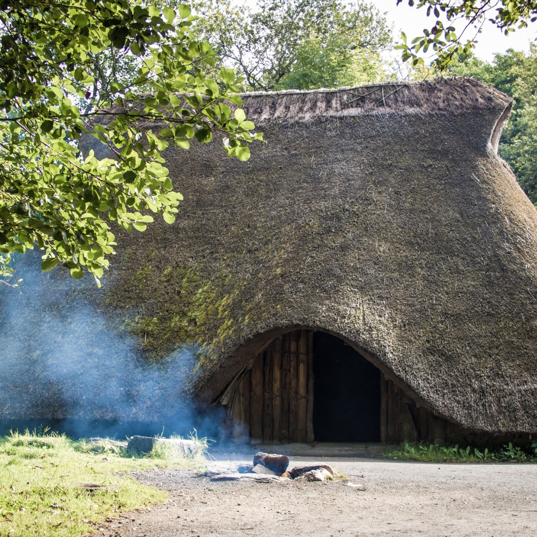 Thatched hut at the Irish National Heritage Park